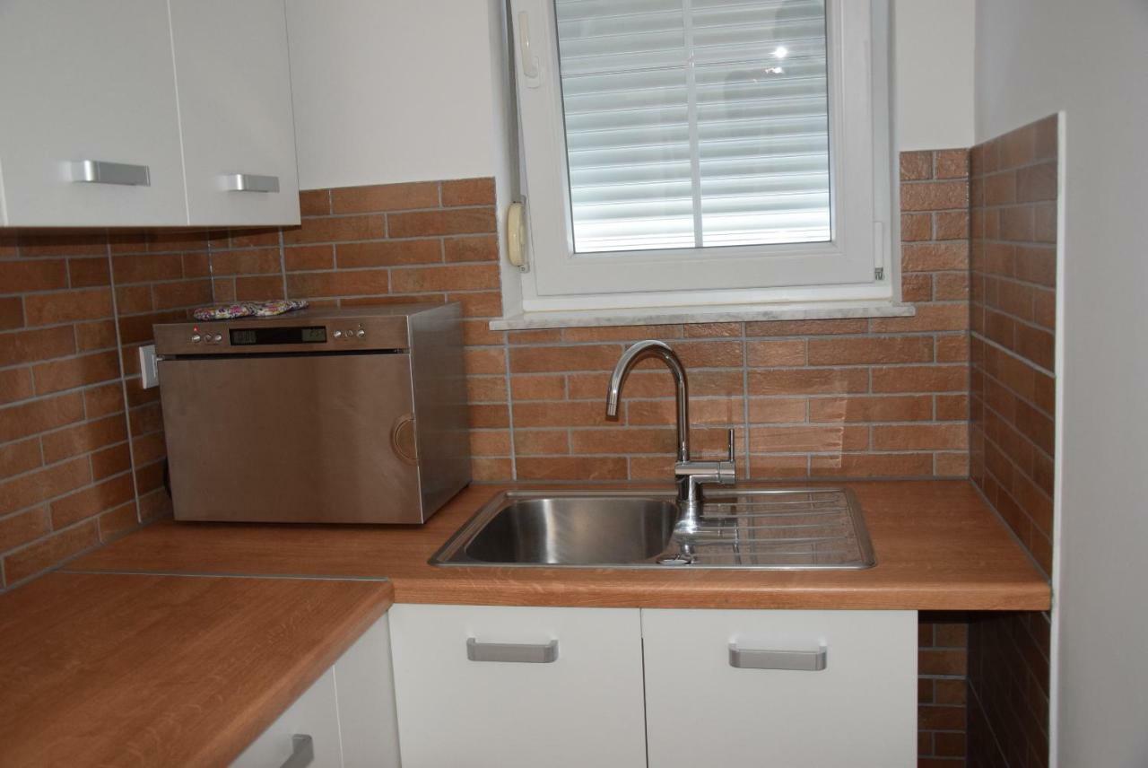 Apartmani Diana Medulin Exteriör bild
